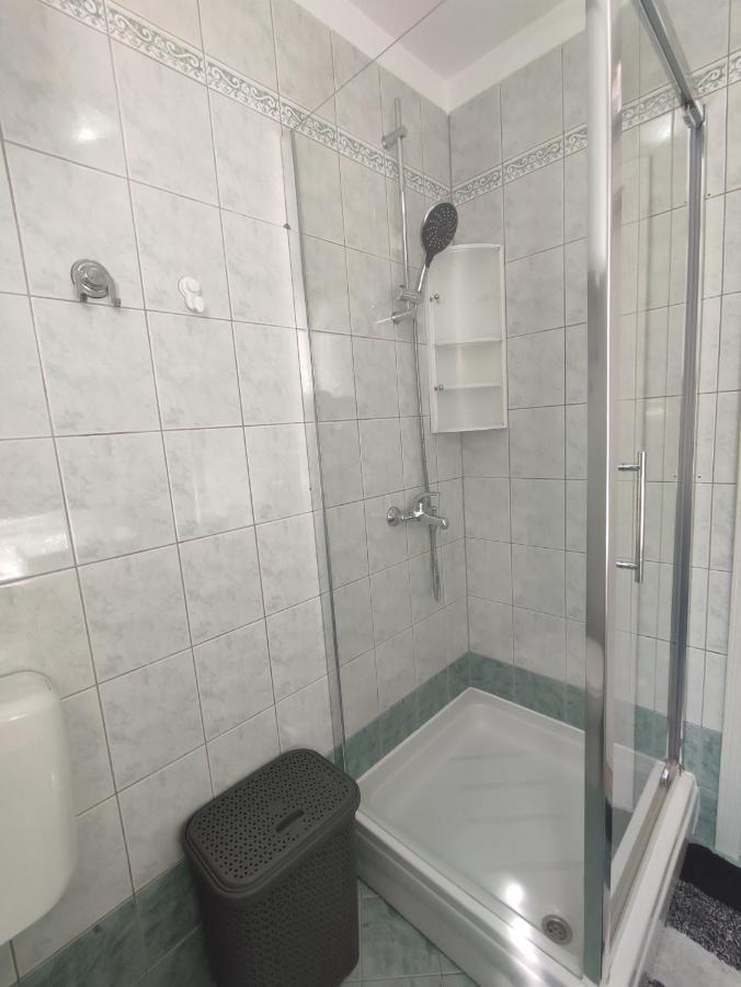 Apartment Mimi Opric Esterno foto